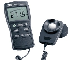 TES-1335 ����ʽ�ն�Ӌ